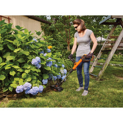20V MAX* EASYFEED™ Cordless String Trimmer and Edger, 2.5 Amp Hour Battery and Charger Included