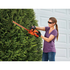 20V MAX* POWERCONNECT™ Hedge Trimmer, Battery & Charger Included