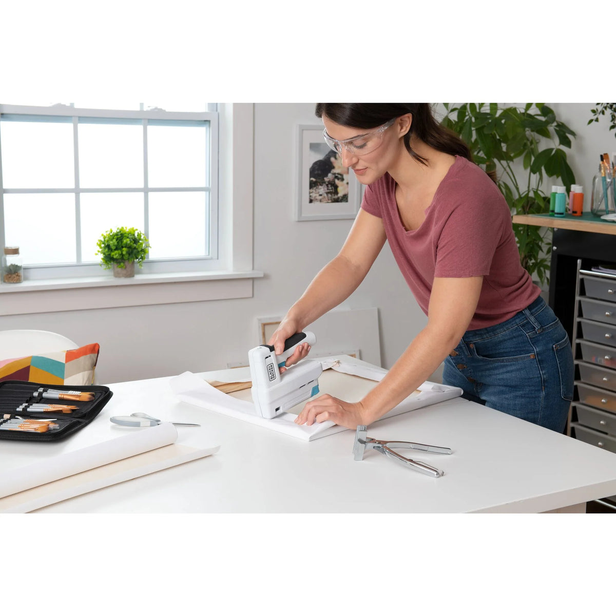 Cordless Crafting Stapler
